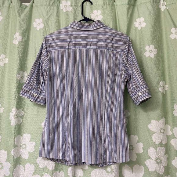 Express, 97% cotton/3%lycra. Mach wash/line dry - Picture 2 of 2